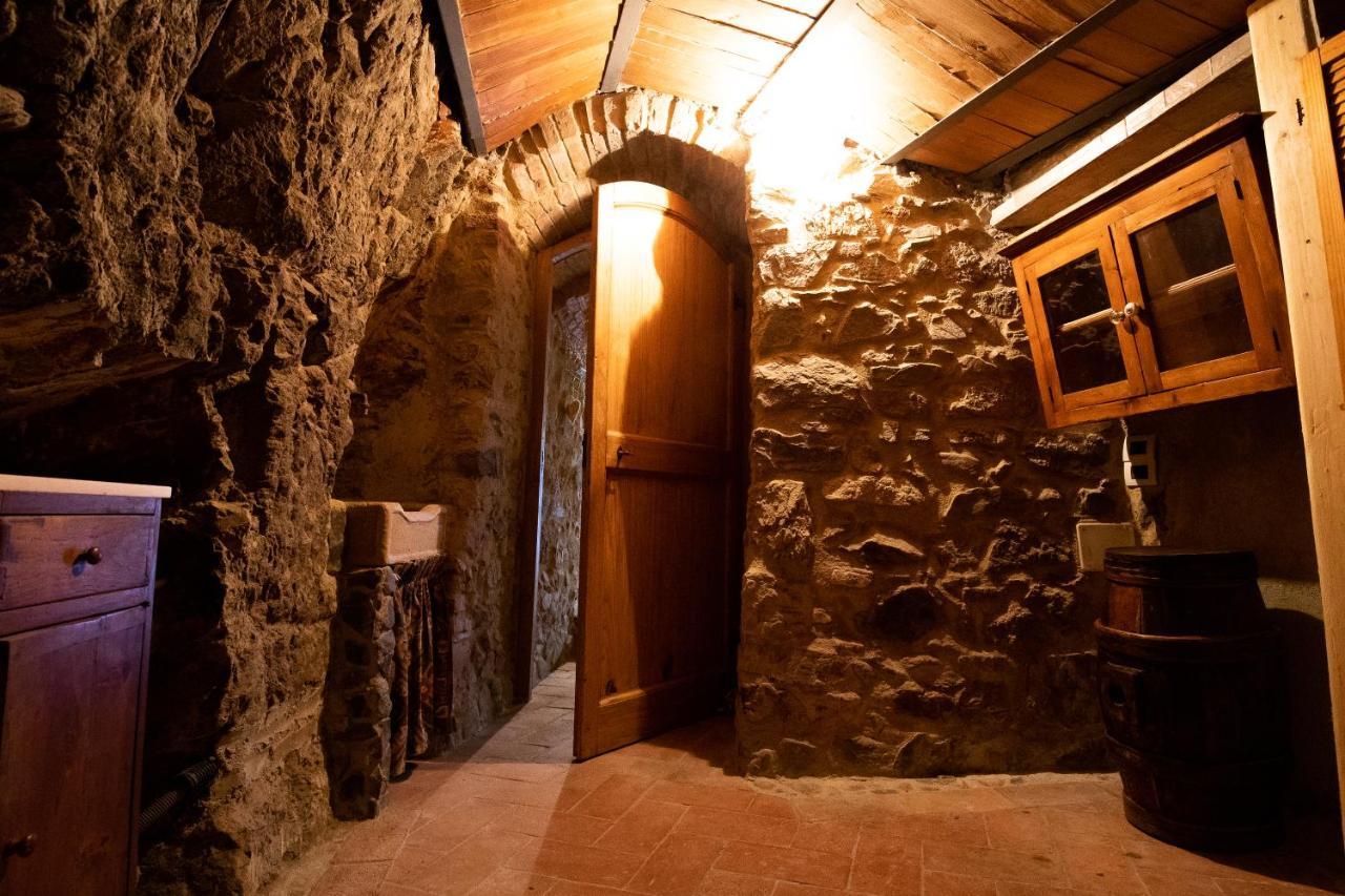 La Casetta Nel Borgo Castelnuovo di Val di Cecina Eksteriør billede